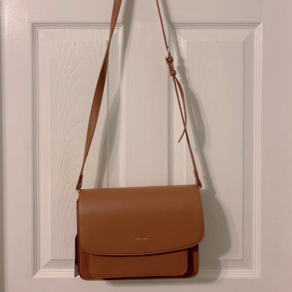 Pixie Mood Cognac Zoe Crossbody